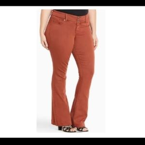 🧡 Rust Orange Flared Denim Jeans - size 18